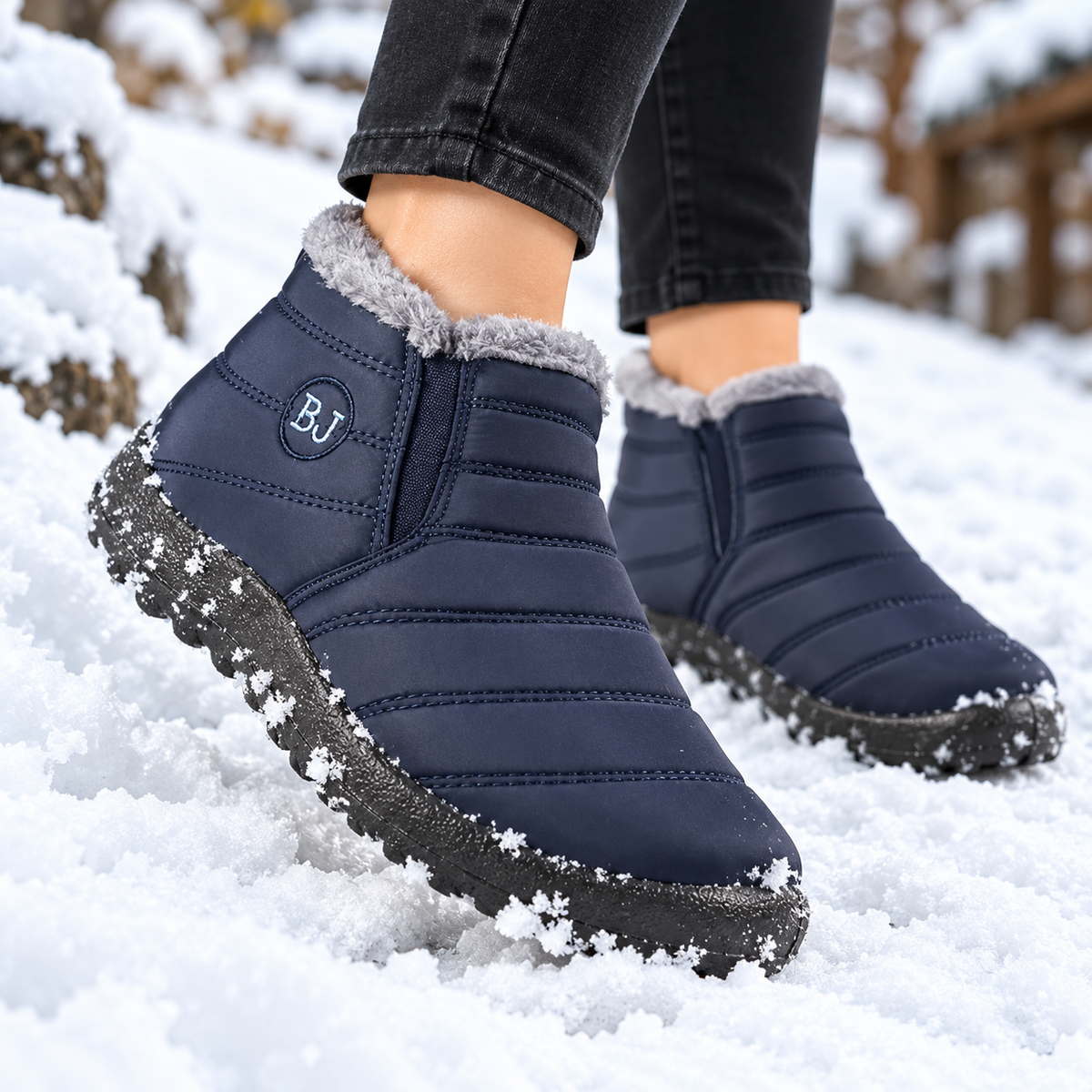 Unisex Plush-Lined Slip-On Ankle Snow Boots with Lightweight EVA Sole for Warm Winter Wear