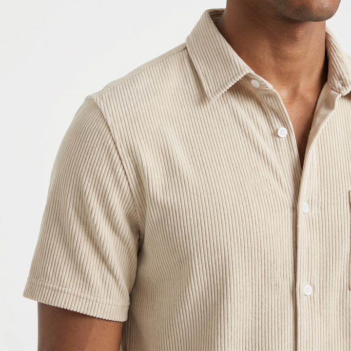 Men’s Short Sleeve Corduroy Button Up Shirt with Chest Pocket